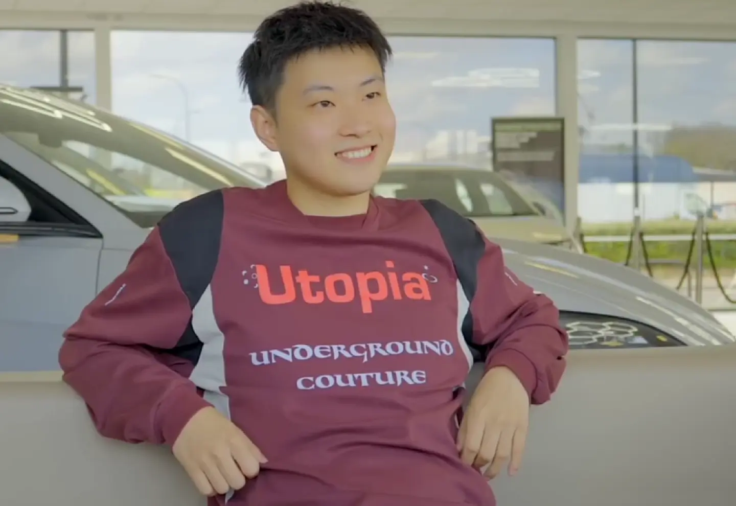 手感敏锐, 绩保持稳定