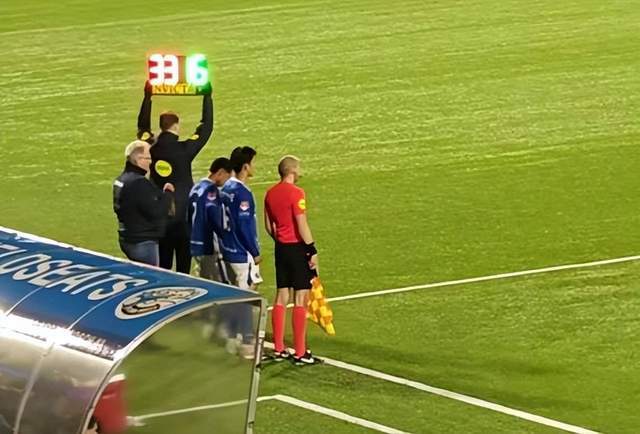 哥伦比亚前, 萄牙第四级, 尽管如此 哥伦比亚前, 萄牙第四级, 尽管如此