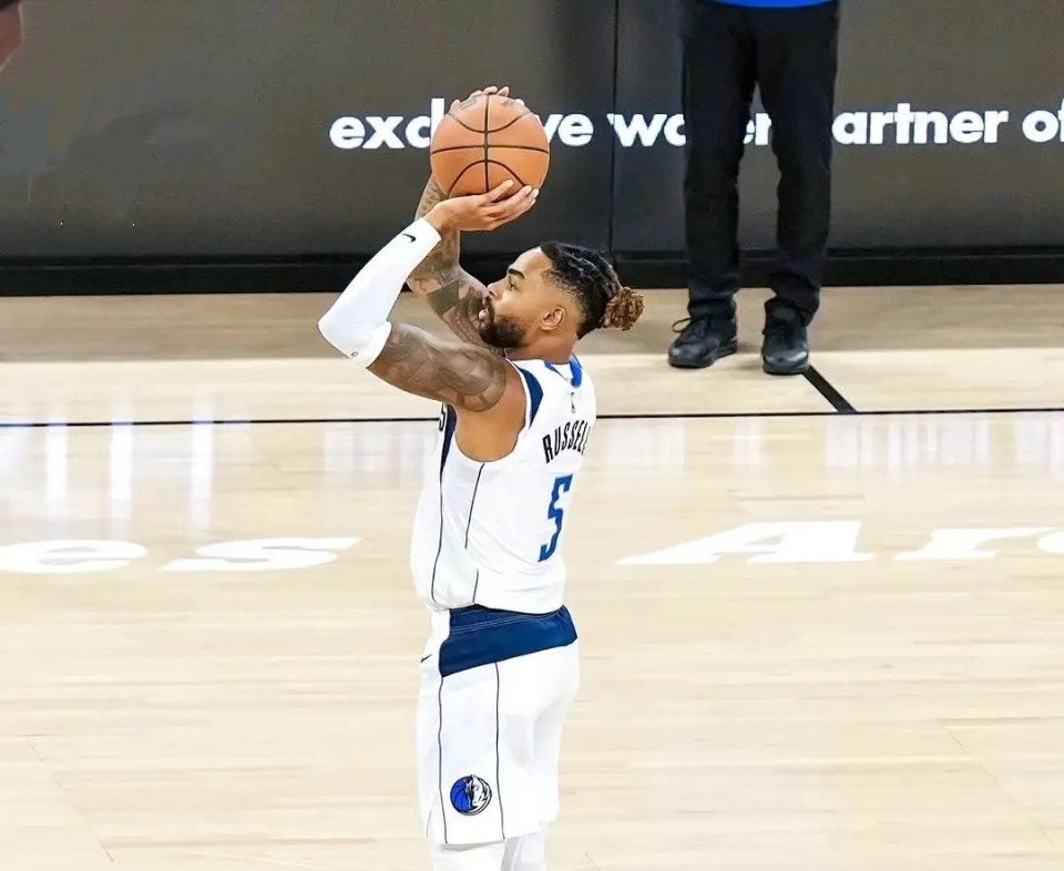 img, 与独行侠签 img, 与独行侠签