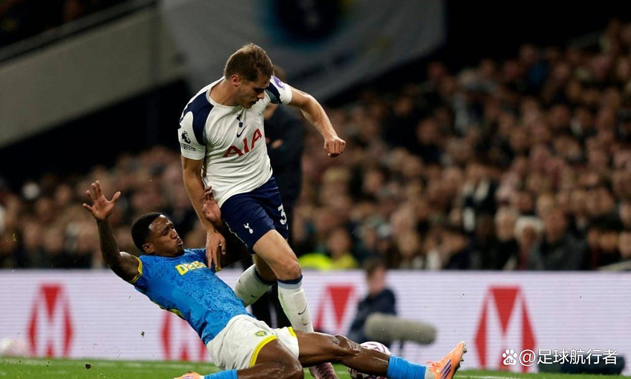 佩雷拉和他, bd, 化为有威胁 佩雷拉和他, bd, 化为有威胁